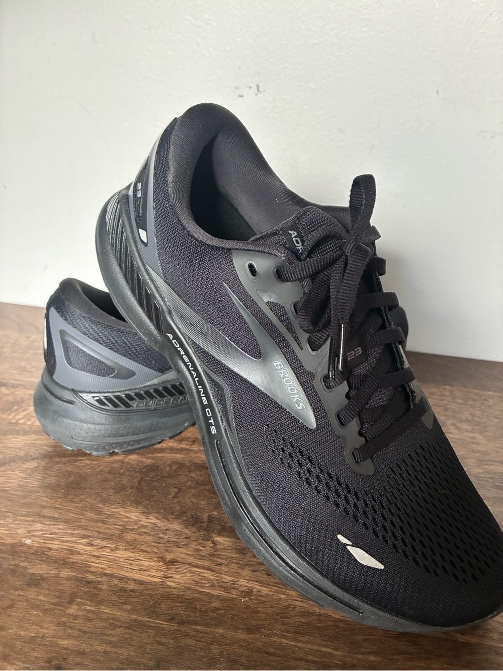 Brooks Adrenaline GTS 23 Shoes Womens 11 Black Running Sneakers - Picture 8 of 10